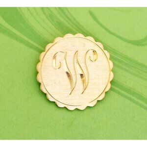Vintage Victorian "W" Crest Gold Tone Brooch - W16